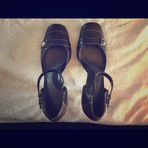 Fun, dress up or down high heal shoes